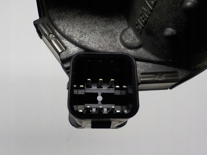 фото №9, Bmw 2.0 16v n43 дросельна заслінка 7561066-01 a2c53115534