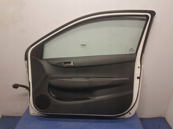 фото №8, Hyundai i20 i pb 3d дверь перед правое phw