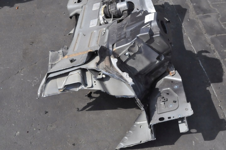 фото №7, Volvo xc60 ii чверть фартух лонжерон права перед передня