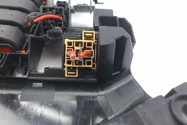 фото №7, Коробка предохранителей audi a4 avant 8w5, b9 8w2971845a 2.0l дизель 2017