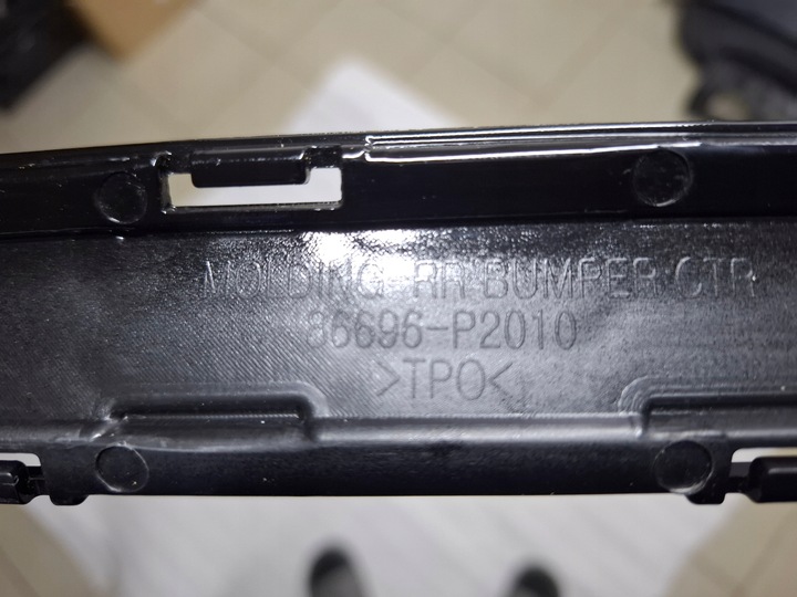 фото №10, Kia sorento iv накладка бампера зад диффузор 86696-p2010