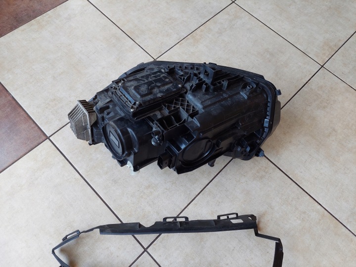 фото №11, Правая - led performance - полный led - mercedes eqa - mercedes eqb - w243