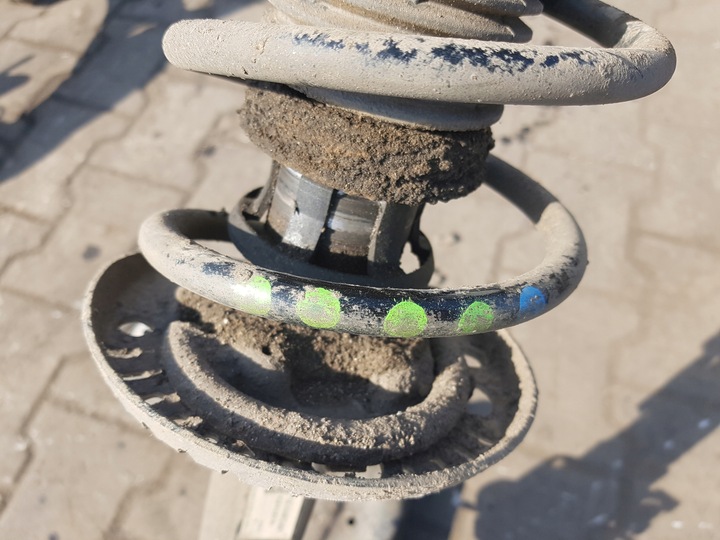 фото №6, Skoda fabia 3 iii 6v 14r- 1.0 tsi амортизатор поворотна опора права перед