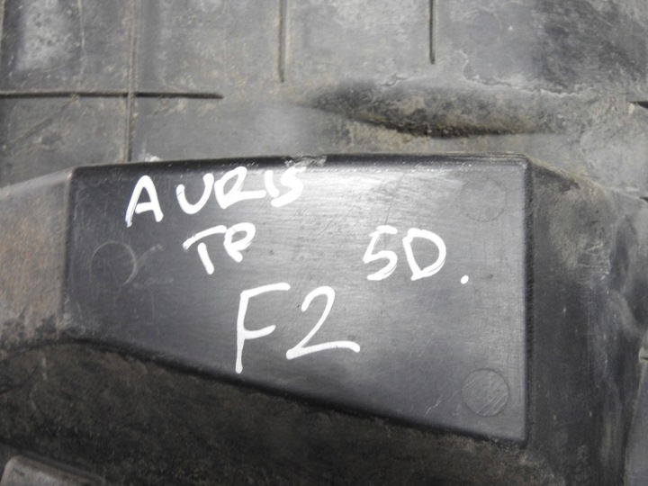фото №16, Toyota auris i 06-09 захист підкрилок праве зад 52591-02140