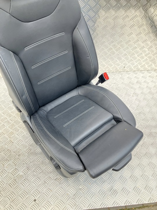 фото №7, Сиденье перед правый mercedes cla w118 купе