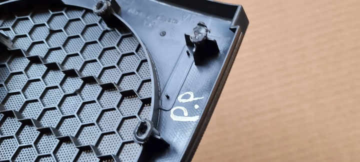 фото №8, A4 b6 b7 маскувальна накладка динаміка правий перед bose 8e0035420a