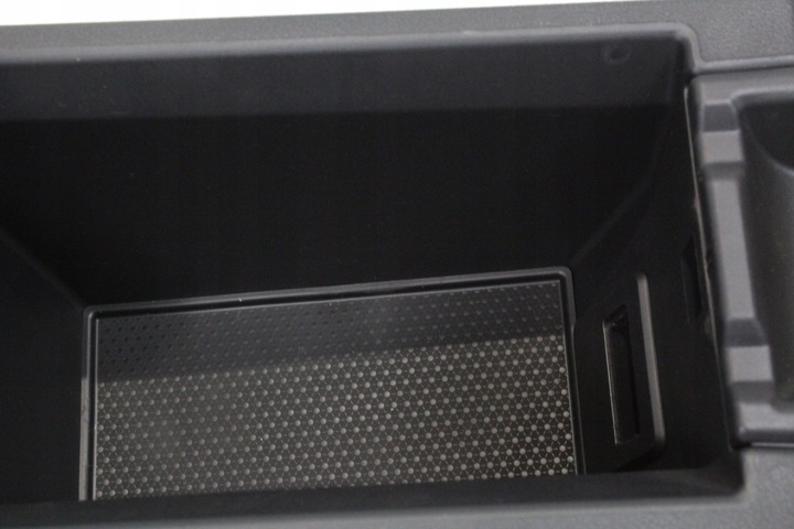 фото №5, Туннель средний подлокотник bmw f40 f44 синяя