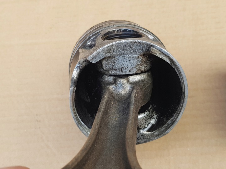 фото №12, Поршень + шатун / 1.9 tdi 105km bls / vw audi seat skoda / 038lc 038g