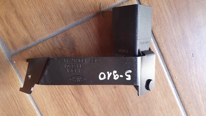 фото №1, Реле свічок land rover evoque l551 p300e