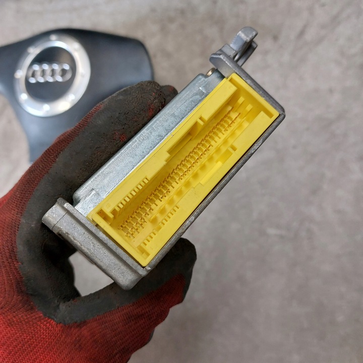 фото №12, Audi tt 8n панель роздавальна капот + подушки пасажира водія модуль