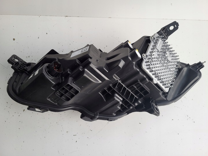 фото №9, Лампа права перед jaguar xe x760 mid європа lx73-13w029-ec