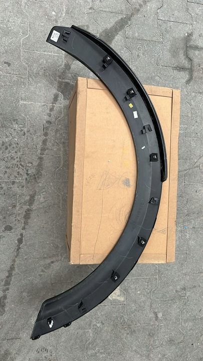 фото №4, Kia niro 2021- планка na крило права зад