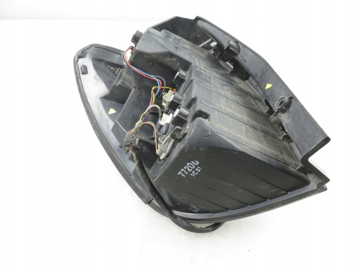 фото №9, Фара права задня chevrolet captiva 95905418
