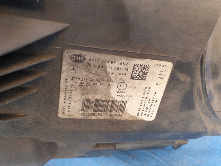 фото №10, Mercedes e-klasa w212 рестайлинг лампа передняя правая