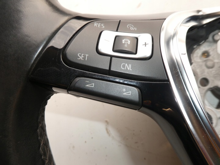 фото №6, Vw t6 руль мультифункция