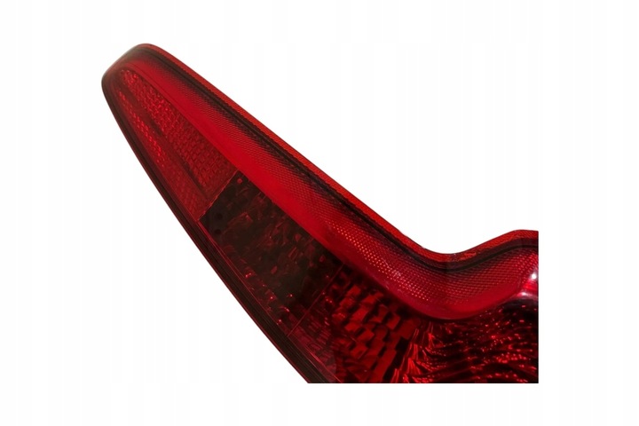 фото №9, Лампа права задня volvo v50 mw 30744544 2.0l дизель 100kw 2009