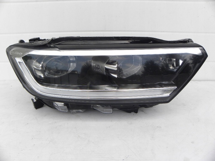 фото №1, Volkswagen t-roc iq light лампа передня права