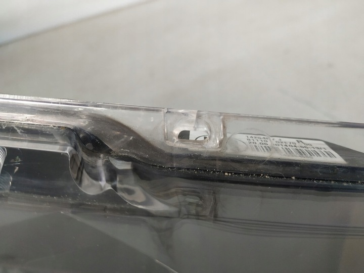 фото №6, Toyota corolla e18 13-16 фара правий лампа перед права 81110-02e70-00