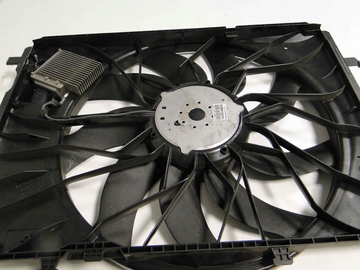 фото №10, Mercedes sls amg c197 r197 197 вентилятор 850w