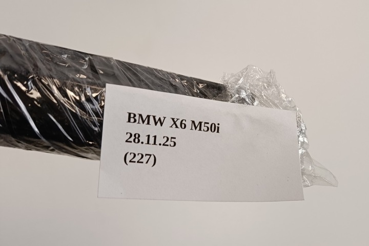 фото №7, Молдинг накладка левая зад задняя чёрный блеск bmw x6 g06