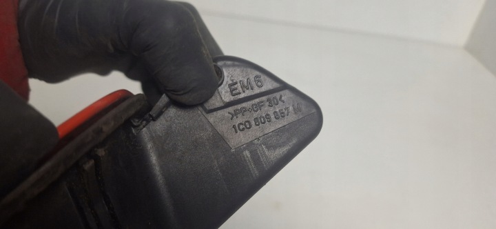 фото №9, Vw beetle крышка заливка топлива 1c0809857m