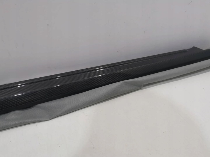 фото №8, Audi rs5 8w 16- планка пороговая накладка карбон новая audi оригинальный номер