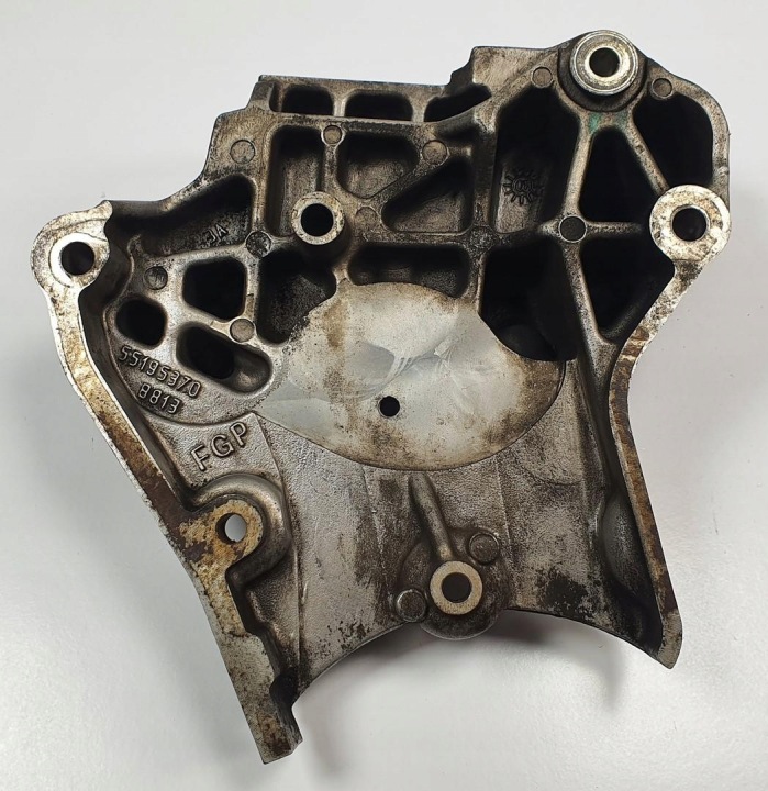 фото №6, Кронштейн кронштейн двигателя alfa romeo 159 jtd 55195370