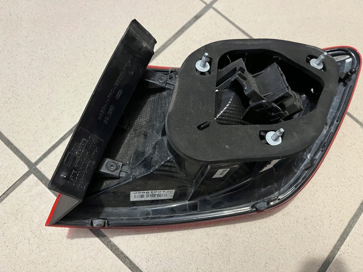 фото №10, Seat ibiza iv 4 6j универсал led лампа задняя зад левая