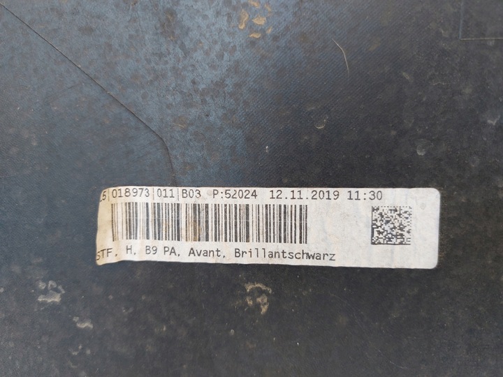 фото №7, Audi a4 b9 рестайлинг бампер зад 8w9807511 s оригинал