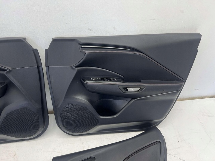 фото №9, Lexus lbx 2024- сидіння комплект сидіння диван обшивки