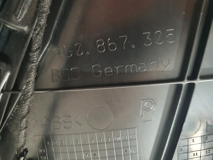 фото №13, A6 c7 4g0 оббивка двері лівий зад задня шкіра підсвітка led ambiente