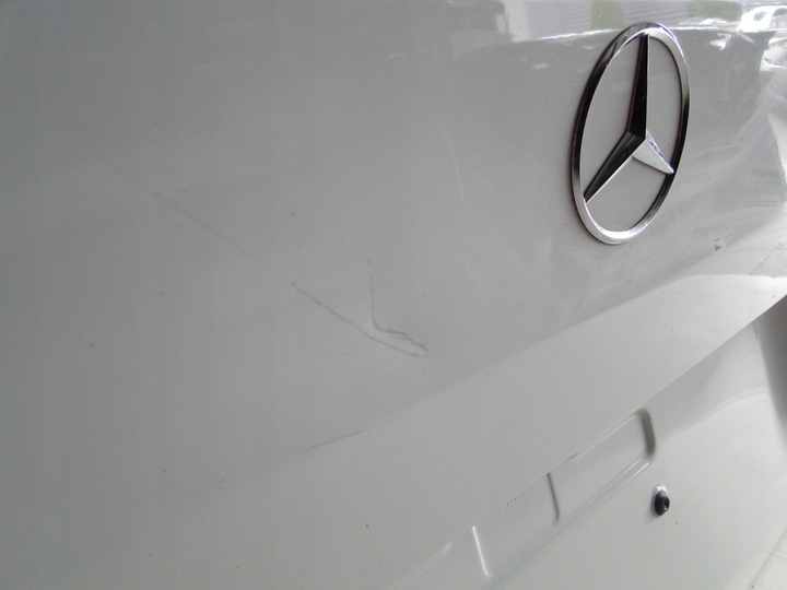 фото №12, Mercedes v клас w447 447 кришка задня багажника a4477404000