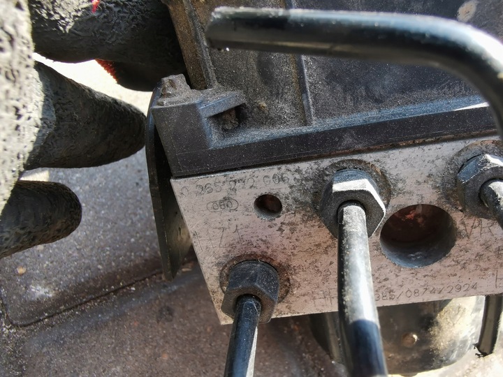 фото №5, Насос abs 0265800003 6q0614117e 0265222006 seat ibiza iii skoda fabia