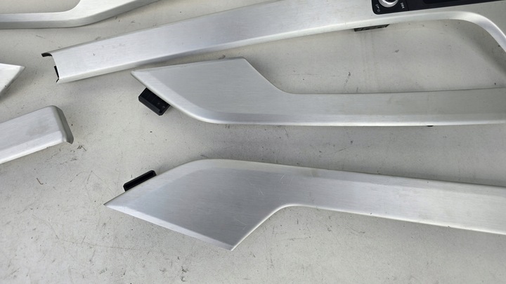 фото №8, Audi a4 b9 декоры дверь панели алюминий 1nk 8w1853190