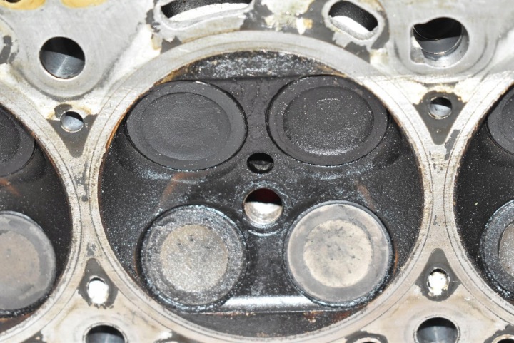 фото №7, Головка двигуна права 757393404 bmw f01 f02 4.4 8v 407 km 08-12