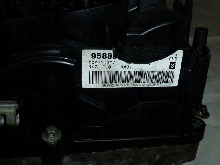 фото №8, Головка 7810465 кришка клапанів bmw f10 n47d20c