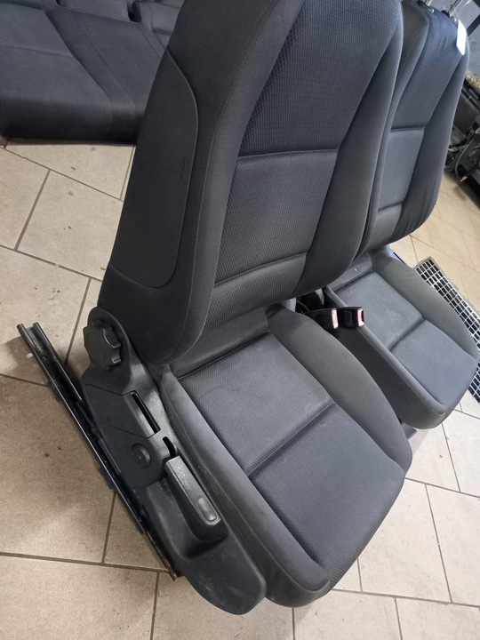 фото №5, Audi a4 b6 универсал комплект сиденья, диван подогрев