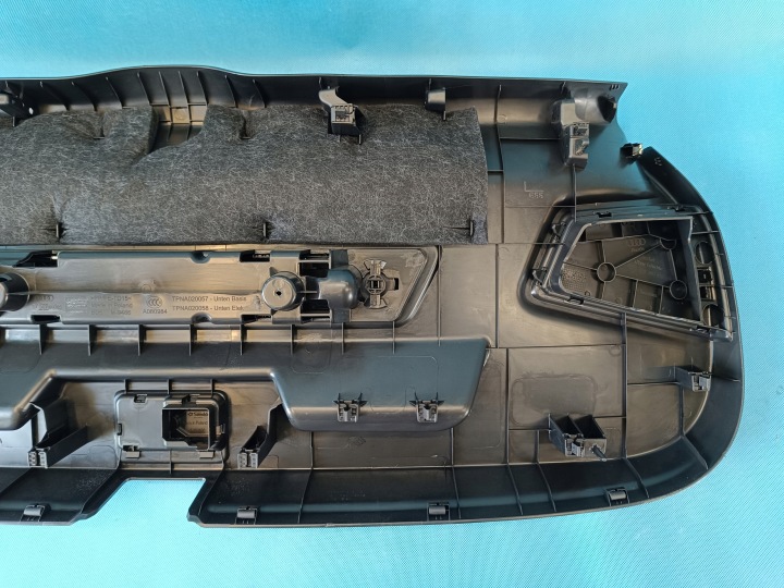 фото №11, Audi q3 f3 sportback 1,5tsi 110kw 2024r карта крышки багажника 83f867607