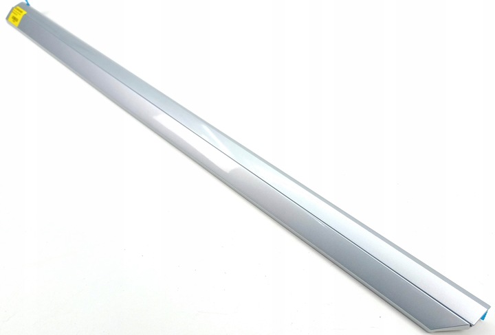 фото №2, Новая org планка дверь правые перед vw passat b8 3g0854940l lc7a