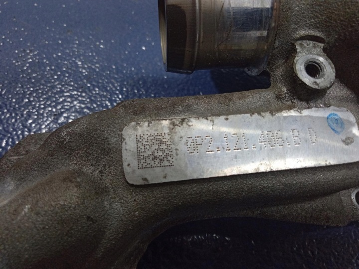 фото №4, Panamera ii 971 4.0 turbo корпус термостата распределитель жидкости 0p2121406b