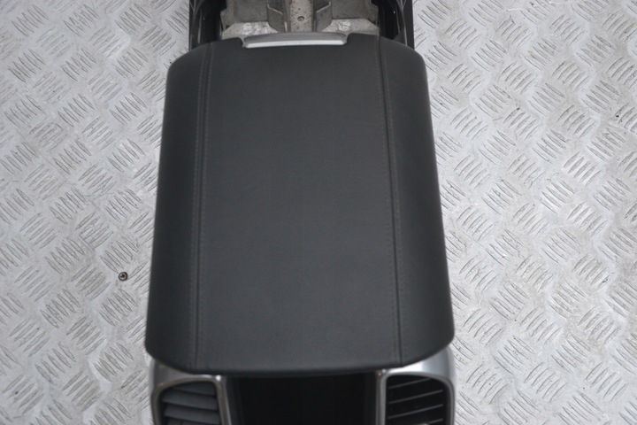 фото №12, Туннель средний подлокотник porsche cayenne ii рестайлинг 7p0 7p5 2014-2017r