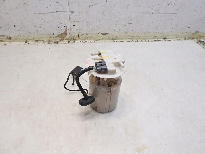 фото №8, Насос пального паливна renault latitude 2.0 dci 172020037r