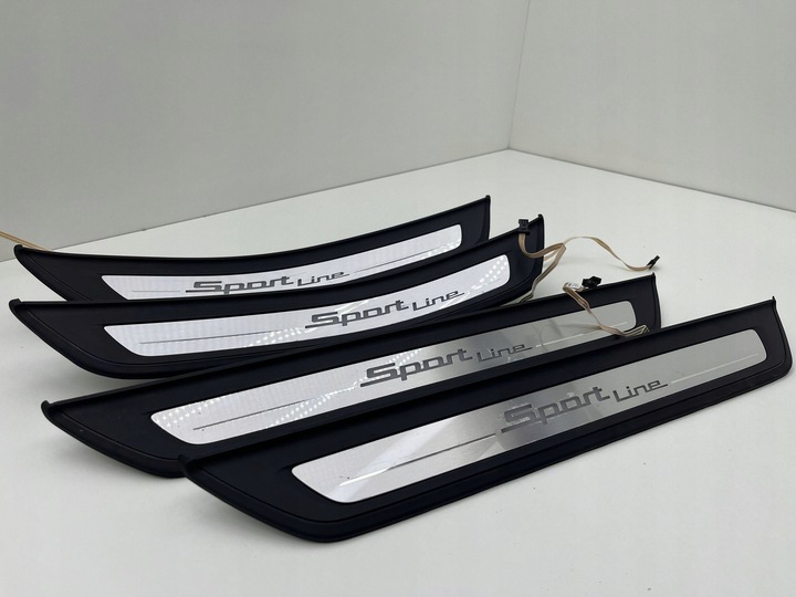 фото №1, Bmw 5 g30 g31 планки накладки порогові sport line комплект led 7405774