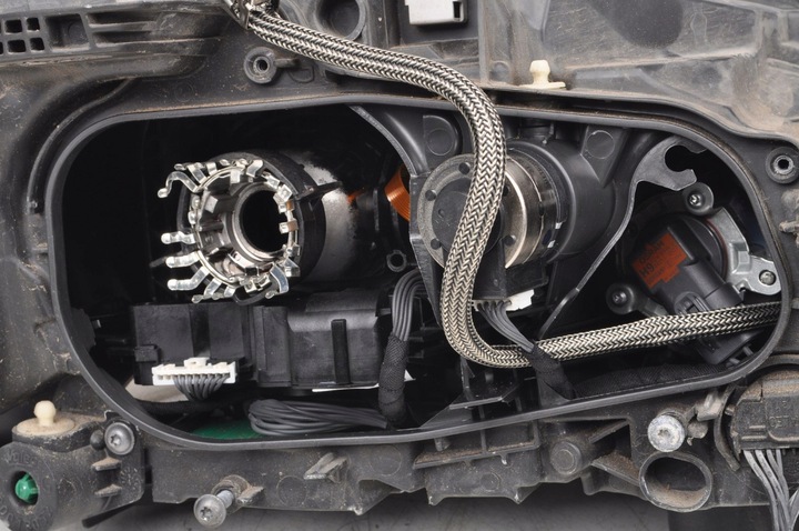 фото №8, Volvo xc60 i лампа ліва лівий перед рестайлінг 31420251