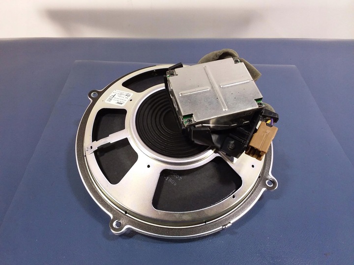 фото №5, G37 динамік задній сабвуфер bose 28138-jk11a