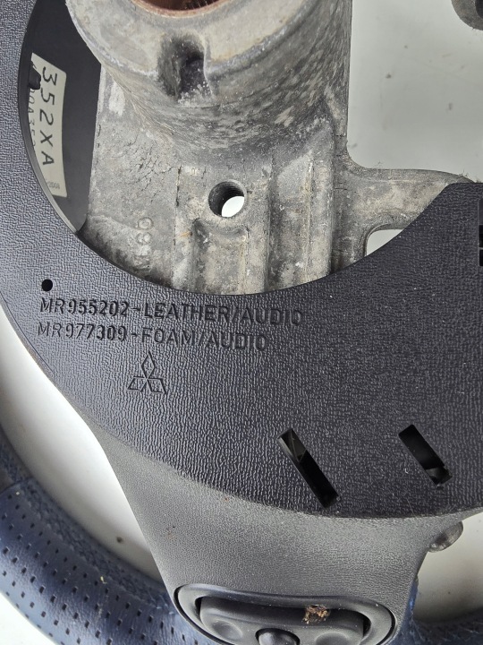 фото №6, Mitsubishi colt 04r z30 руль кожа мультифункция 4400a352xa