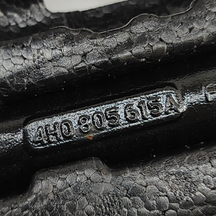 фото №6, Audi q4 sportback e-tron 2024 ушка буксировочные / зажим