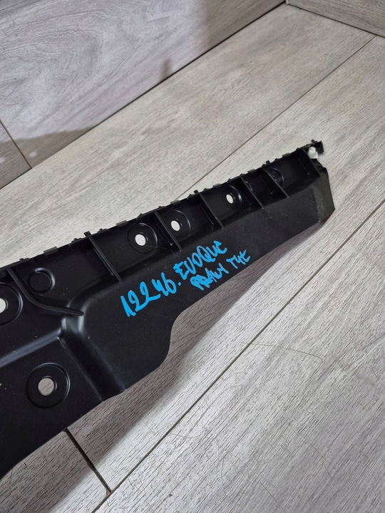 фото №6, 12246. evoque ползун бампер правый зад lr087705