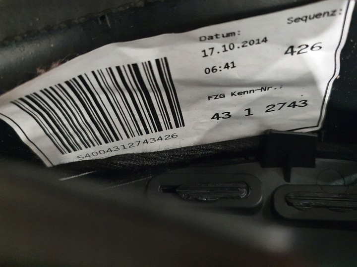 фото №13, Audi a6 c7 4g боковина дверь правые зад обивка алькантара led супер состояние