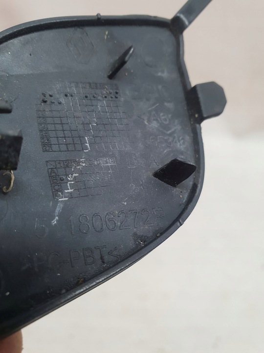 фото №9, Renault clio v 19-23 заглушка na hak w бампер перед переднее 511806272r